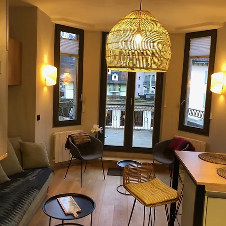 Centre Grande Terrasse Mont Blanc *